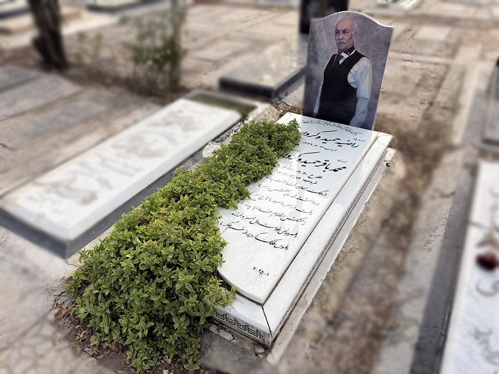 سنگ قبر سفید