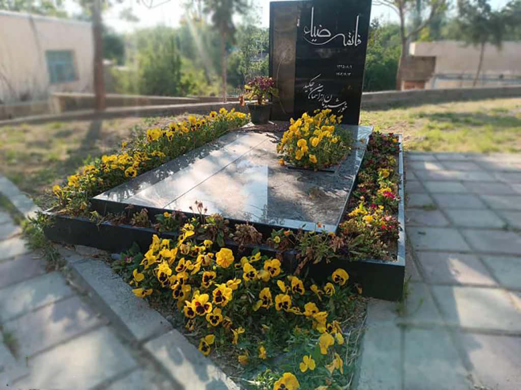 سنگ قبر گرانیت برزیلی کد - C23